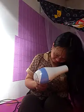 cunconcute online show from 2, 10, 2025