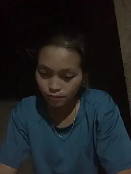 Halyy xx online show from 29, 9, 2025