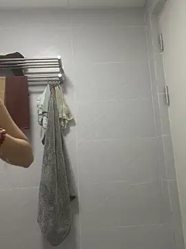 uiui521 online show from 19, 9, 2025