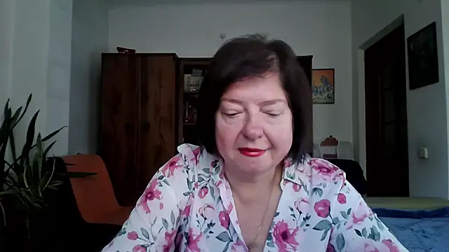 Violet Pulse online show from 31, 10, 2025