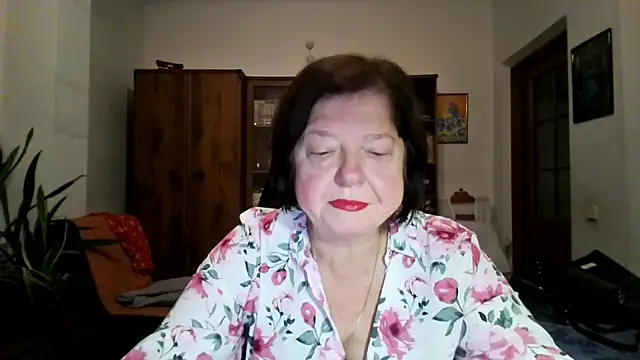 Violet Pulse online show from 8, 11, 2025