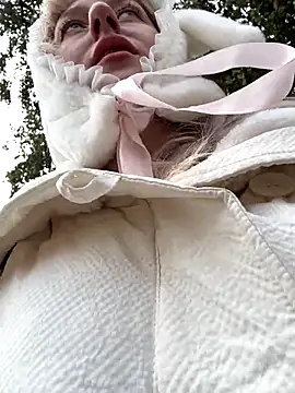 RonnieKiss online show from 10, 10, 2025