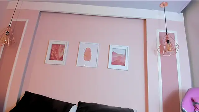 Sarah Reidd online show from 17, 10, 2025