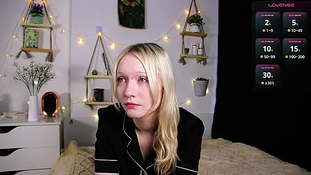 ArcticaRyder online show from 5, 10, 2025