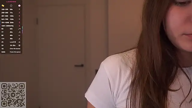 AdrianaCoenen online show from 13, 10, 2025