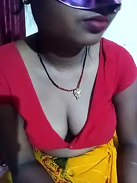 Sexy-sangita123 online show from 7, 10, 2025