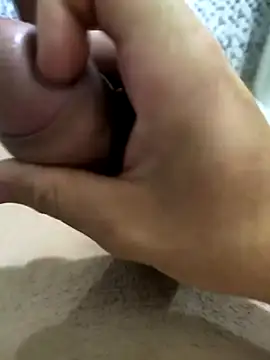 Snapshot of teuszim1923 chatting on 14, 10, 2025 teuszim1923 online show from 14, 10, 2025