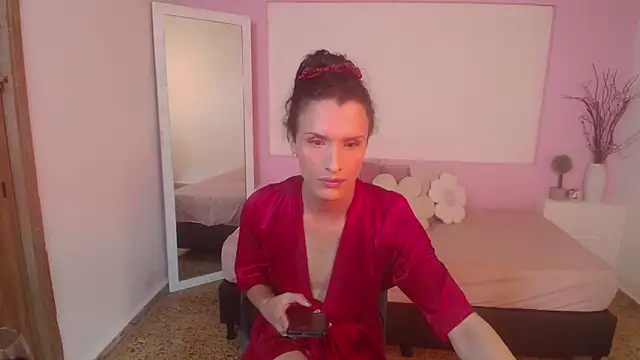 IsabelFernandez online show from 29, 10, 2025