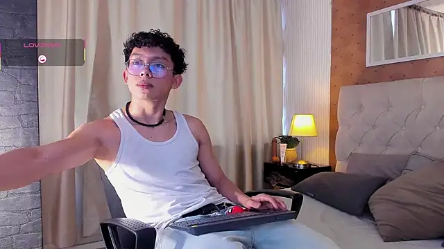 liam twiink online show from 16, 1, 2026