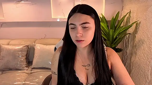 scarlett smith tp online show from 17, 12, 2025