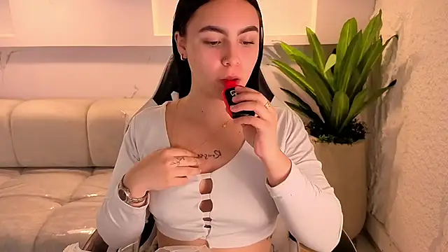 scarlett smith tp online show from 7, 2, 2026