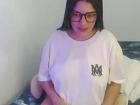ImSweetLips online show from 4, 10, 2025