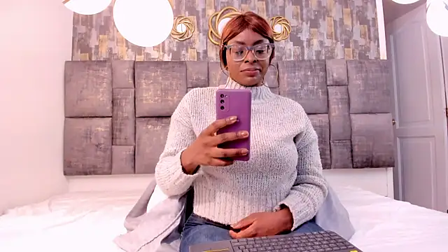 LolaJenkinss online show from 9, 10, 2025