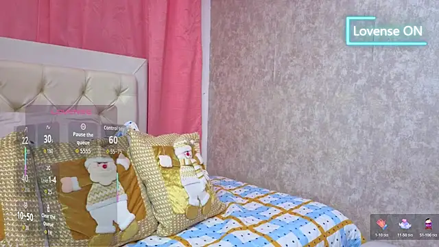 Snapshot of owen_desmond chatting on 18, 12, 2025 owen desmond online show from 18, 12, 2025