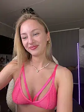 Mally Say online show from 28, 10, 2025