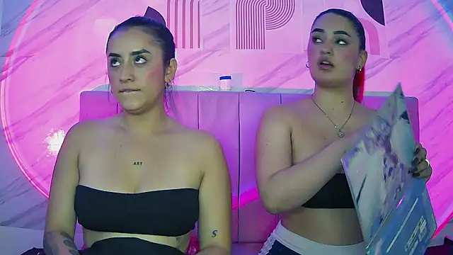 Violett and Ruby online show from 1, 10, 2025