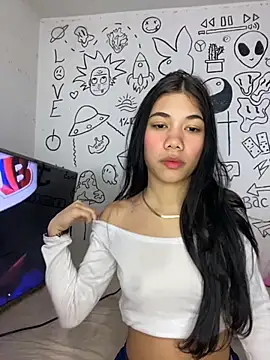 Queensex21  online show from 1, 10, 2025