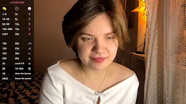 Snapshot of SabrinaFolts chatting on 26, 10, 2025 SabrinaFolts online show from 26, 10, 2025