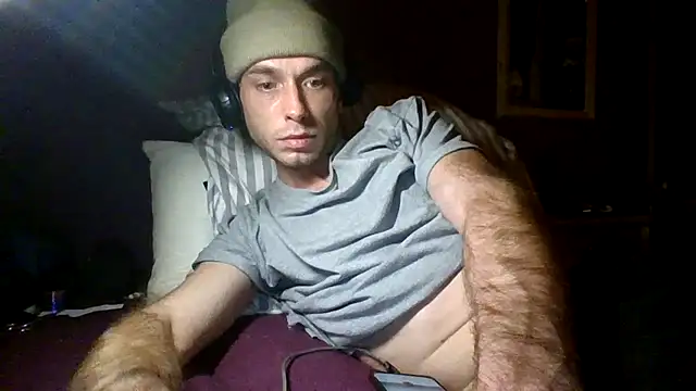 Snapshot of crysGERM chatting on 27, 11, 2025 crysGERM online show from 27, 11, 2025