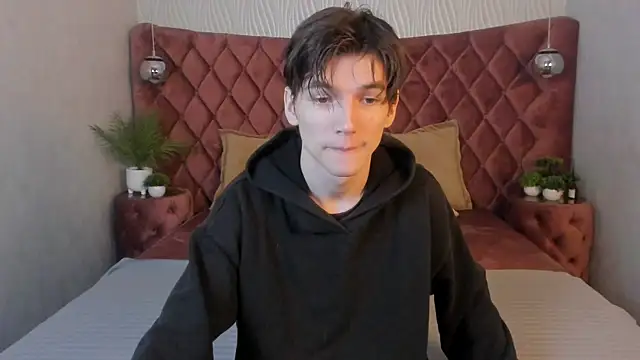 alfred joness online show from 28, 10, 2025