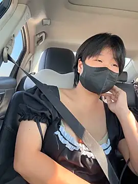 Snapshot of Tang-88 chatting on 9, 11, 2025 Tang-88 online show from 9, 11, 2025