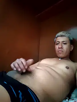 Carlos27hot online show from 5, 2, 2026