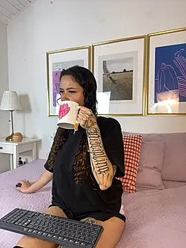 Camila Nyx online show from 17, 1, 2026