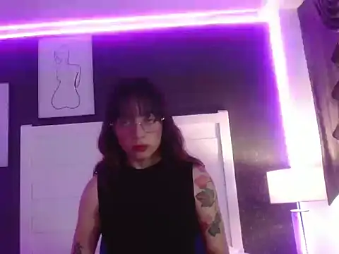 Sweet Rabbitss online show from 4, 10, 2025