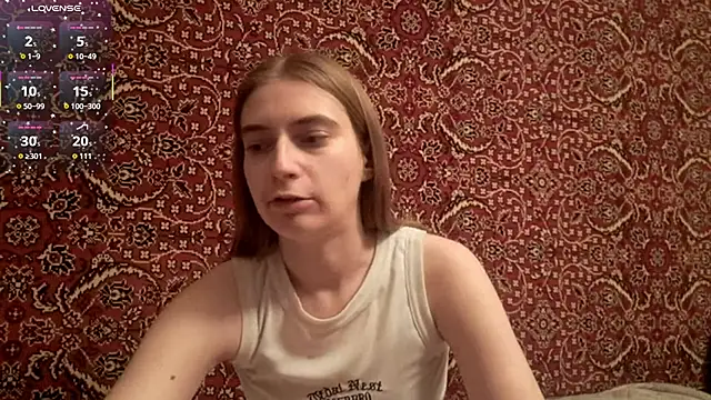 Snapshot of ivetabloom chatting on 23, 10, 2025 ivetabloom online show from 23, 10, 2025