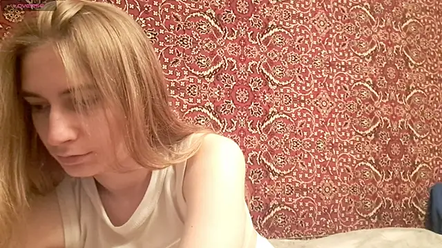 Snapshot of ivetabloom chatting on 26, 10, 2025 ivetabloom online show from 26, 10, 2025