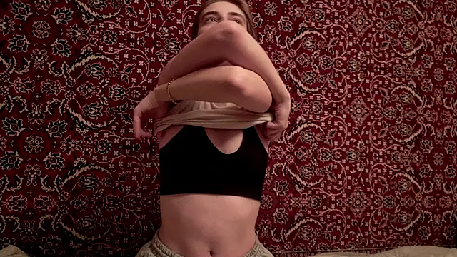 Snapshot of ivetabloom chatting on 20, 11, 2025 ivetabloom online show from 20, 11, 2025