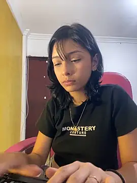 xoxo milk online show from 30, 11, 2025