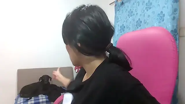 Snapshot of xoxo_milk chatting on 25, 3, 2026 xoxo milk online show from 25, 3, 2026