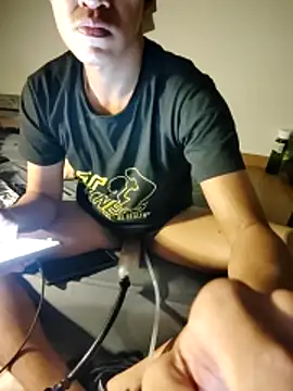 Snapshot of CloudMaker1987 chatting on 27, 11, 2025 CloudMaker1987 online show from 27, 11, 2025