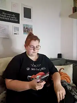 Chrissiosaurus online show from 4, 11, 2025