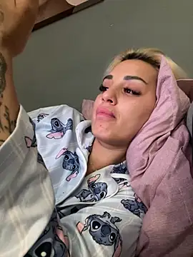 Giullyaxx online show from 30, 9, 2025