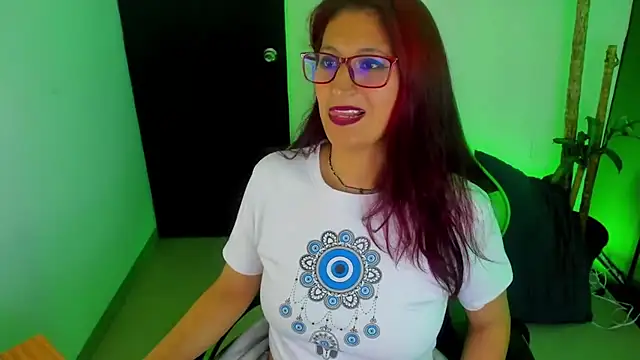 VictoriaSpenser online show from 16, 11, 2025