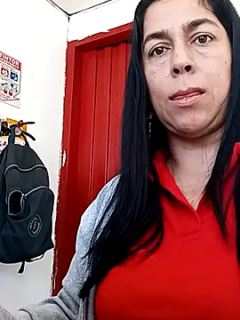 Snapshot of IRISBET chatting on 9, 10, 2025 IRISBET online show from 9, 10, 2025