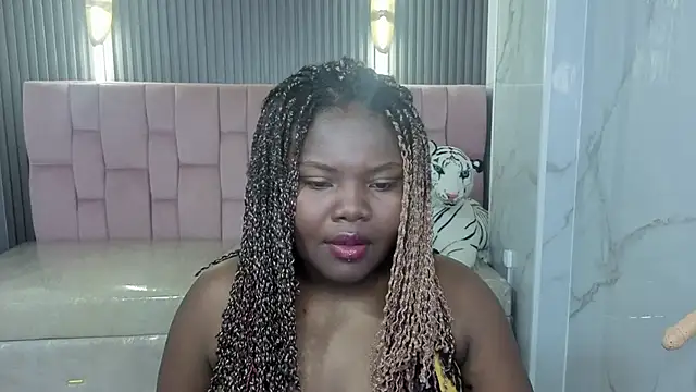 Snapshot of Soffia_b chatting on 16, 10, 2025 Soffia b online show from 16, 10, 2025