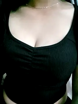 Snapshot of Babydone111 chatting on 7, 11, 2025 Babydone111 online show from 7, 11, 2025