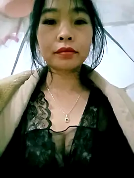 Snapshot of Babydone111 chatting on 26, 11, 2025 Babydone111 online show from 26, 11, 2025