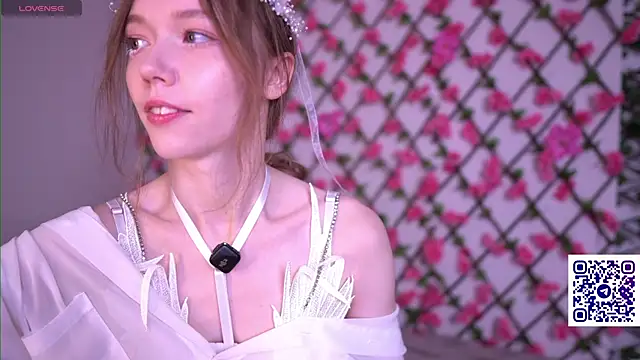 Polly Meowww online show from 26, 9, 2025
