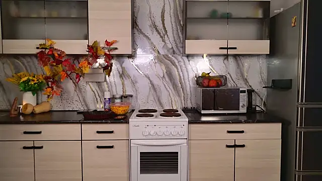 Snapshot of EllaCanny chatting on 27, 11, 2025 EllaCanny online show from 27, 11, 2025