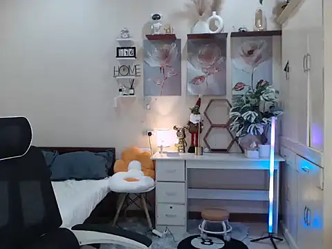 Snapshot of niel_cumshow chatting on 20, 11, 2025 niel cumshow online show from 20, 11, 2025