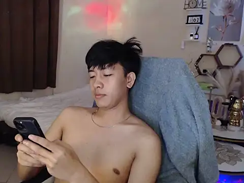 Snapshot of niel_cumshow chatting on 16, 12, 2025 niel cumshow online show from 16, 12, 2025