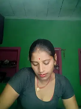 Hot bhomihh4 online show from 4, 10, 2025