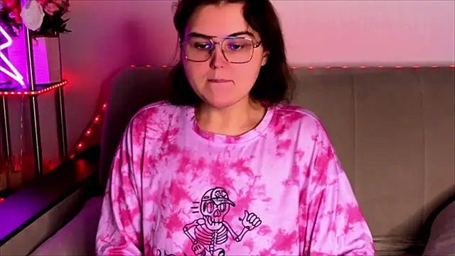  online show from 13, 11, 2025