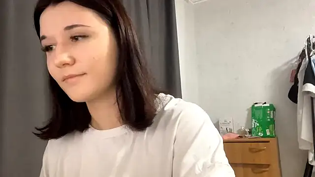Nana Neko online show from 22, 9, 2025