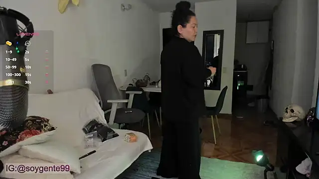 Snapshot of Chubby_Licius chatting on 9, 10, 2025 Chubby Licius online show from 9, 10, 2025