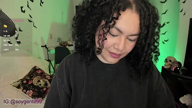 Snapshot of Chubby_Licius chatting on 17, 10, 2025 Chubby Licius online show from 17, 10, 2025